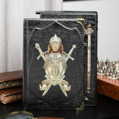 книга в шкіряній палітурці фото