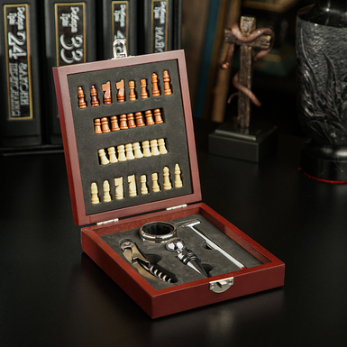 Подарочный набор "Шахматы и все для вина" фото