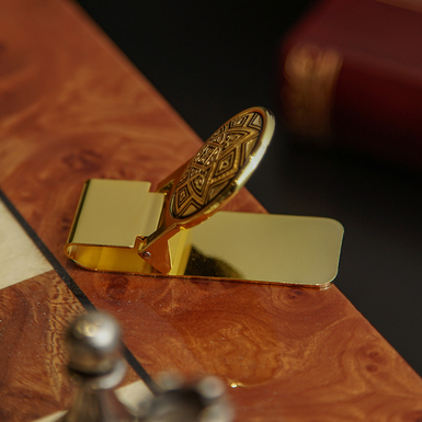 Зажим в интерьере фото