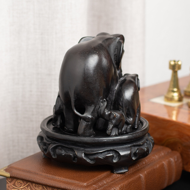 Зворотний бік статуетки фото