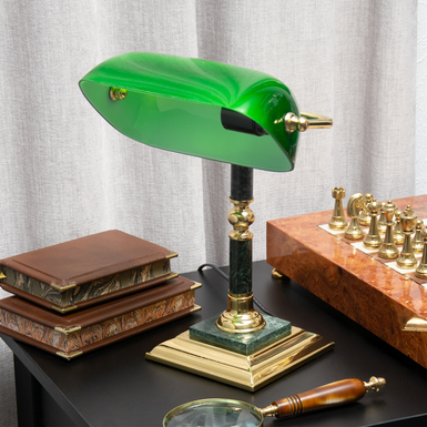 зелена лампа фото