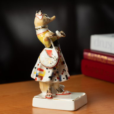 Bright glaze figurine photo