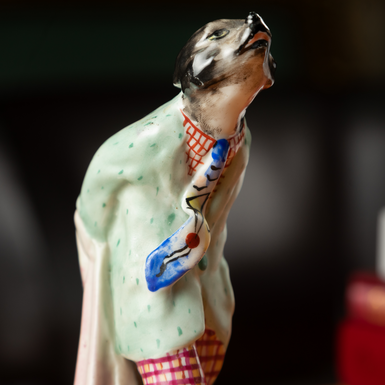 Detailed statuette photo