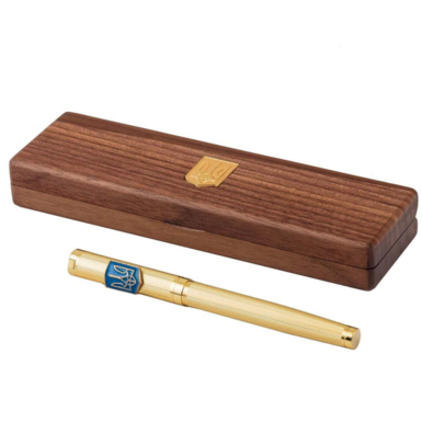 Дерев'яний кейс для ручки фото