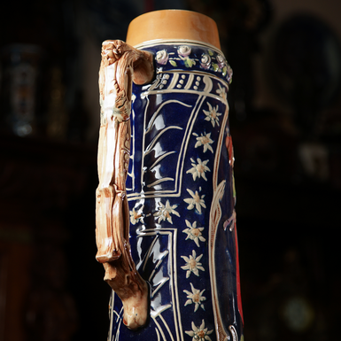 высокий бокал фото