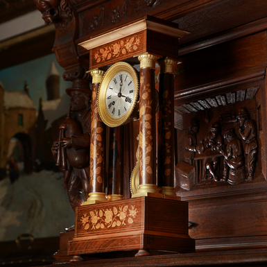 годинник з маятником фото