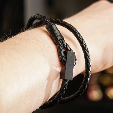 wow видео Кожаный браслет "Lars" от Skultuna (unisex)