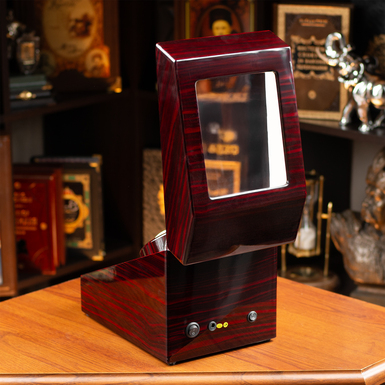 Зворотний бік кейсу для підзаводу годинника фото