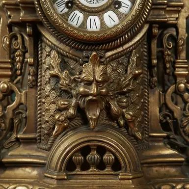 wow video Антикварний годинник і два канделябри із бронзи в готичному стилі 