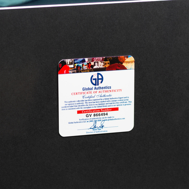 автограф у декоративній рамі фото