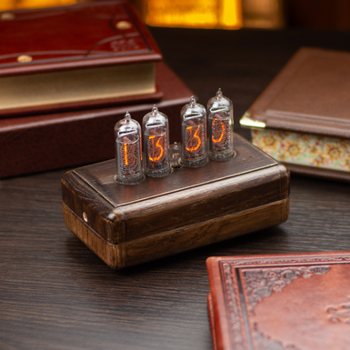 Время на часах фото