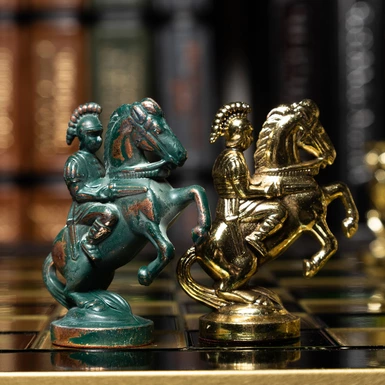 a7_wow video Шаховий набір "Греки і римляни" (44 х 44 см) від Manopoulos