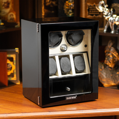 чорна скринька для годинника фото