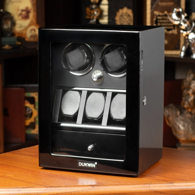 wow video Скринька для підзаводу 2-х та зберігання 3-х годинників "Rilton" від DUKWIN