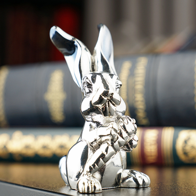 Посріблена статуетка фото