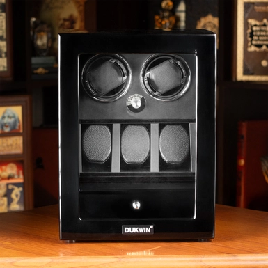 ce_wow video Скринька для підзаводу 2-х та зберігання 3-х годинників "Rilton" від DUKWIN