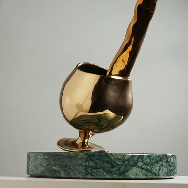 статуетка бокал з бронзи фото 1