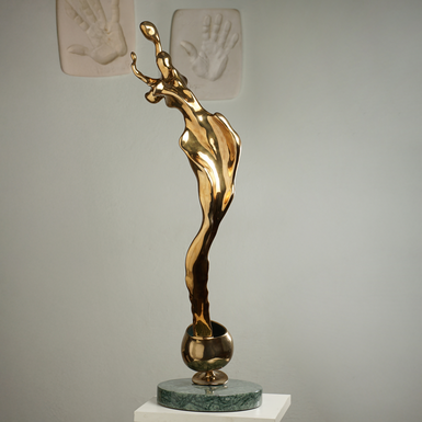 Скульптура І. Романовського Сплеск фото 1