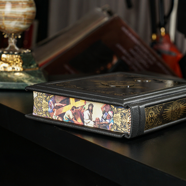 книга для близького друга фото