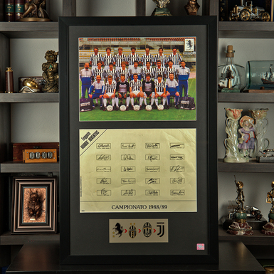 автографы футбольной команды Ювентус фото