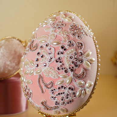 Великоднє яйце на підставці фото