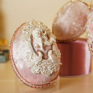 Візерунок на великодньому яйці фото