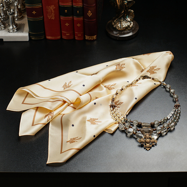 подарунковий комплект шовкова хустка та намисто фото