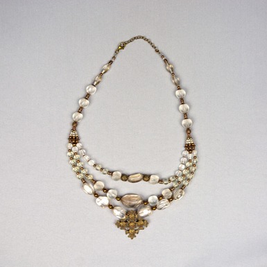 коралове намисто гармонія фото