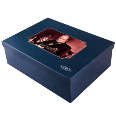 Подарочная коробка с портретом Черчилля фото