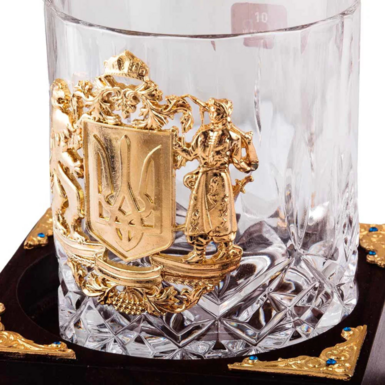 Хрустальный стакан фото