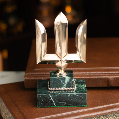 статуетка з бронзи та мармуру Тризуб від В'ячеслава Дідковського фото 1