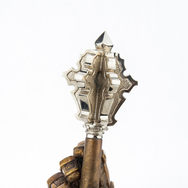 статуетка лицарська рука фото 1