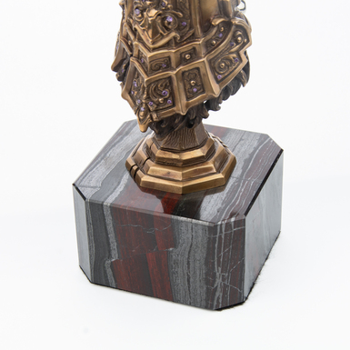 скульптура з бронзи та джеспіліту фото 1