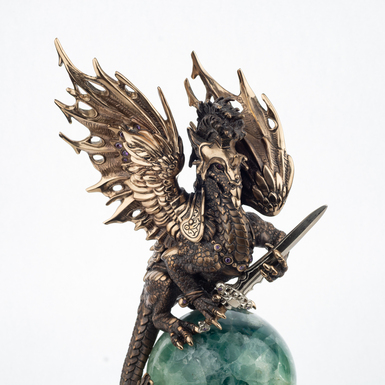 бронзовый дракон с аметистами фото 1