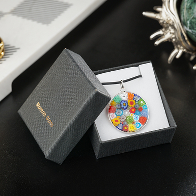 підвіска у подарунок жінці фото