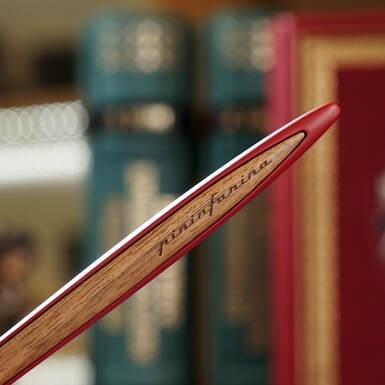 Логотип бренду фото