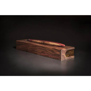 Ручка з горіхового дерева фото