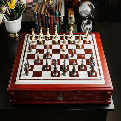 Elegant Chess Set Photo