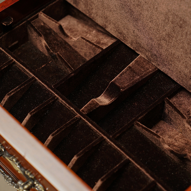 Box for chess pieces photo