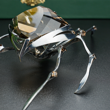 Detailed statuette photo