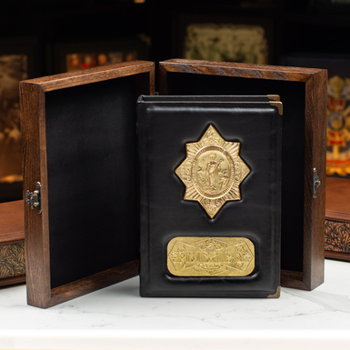 Библия фото