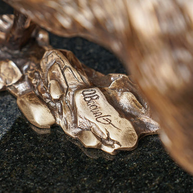 Engraving on sculpture photo