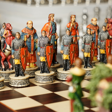 chess pieces photo 1