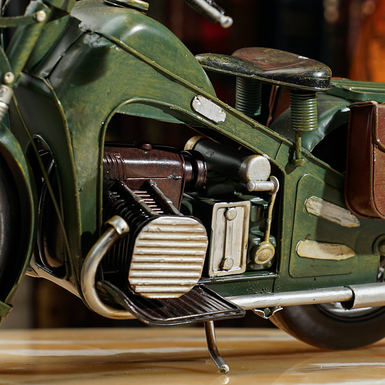 Металева модель мотоцикла фото