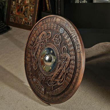 Щит в інтер'єрі фото