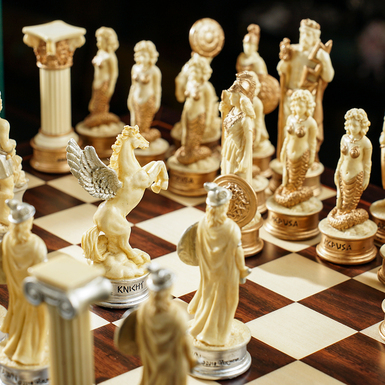chess pieces photo