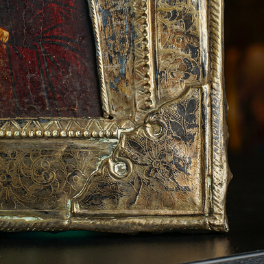 Buy a gift for a female boss