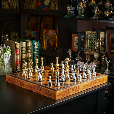 шахові фігурки фото 1