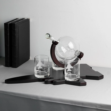 wow видео Набор для виски "F16" (графин и 3 стакана) от Wine Enthusiast