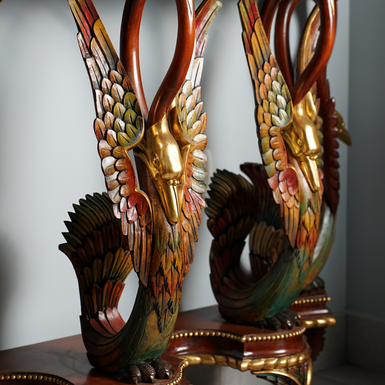 антикварний стіл фото